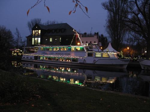 Schiffsweihnacht Haus Ruhrnatur 2014. Foto: Christa Schragmann