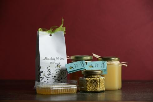 Produktvielfalt bei Mölmsche Honig. Foto: Niels Gründel